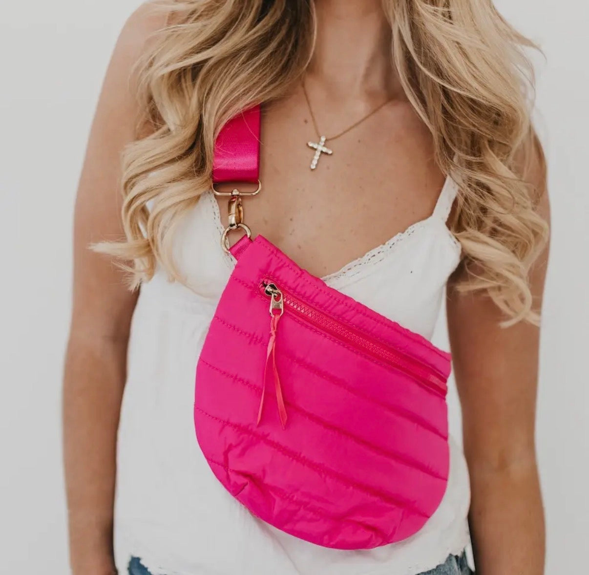 The Jolie Puffer Belt Bag