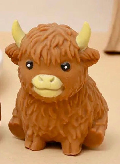 Highland Cow Squishy (Choose or Mystery Color)